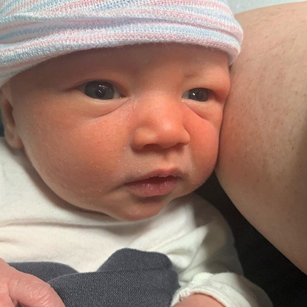 Wyatt, filho de Anderson Cooper (Foto: Reprodução/Instagram)