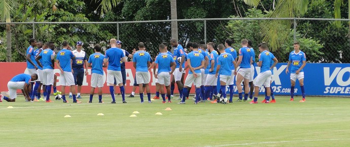 Ao ataque! Esquema adotado por Deivid deixa Cruzeiro mais ofensivo