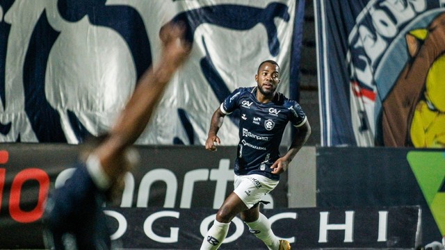 REMO X AVAI - Victor Andrade jogador do Remo comemora seu gol durante partida contra o Avaí no estádio Baenão pelo campeonato Brasileiro B 2021.