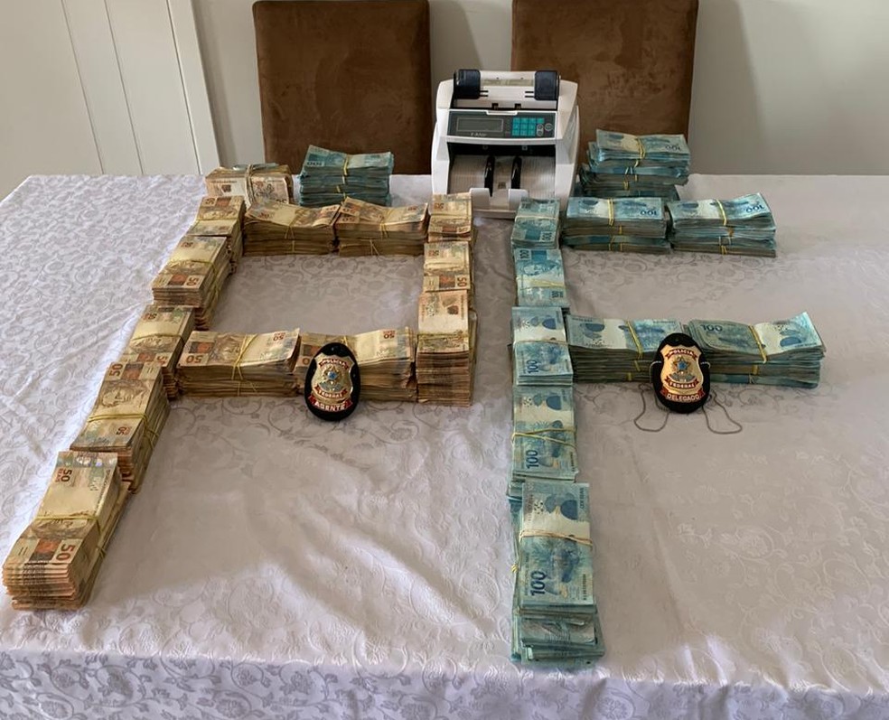 Mais de R$ 700 mil foram encontrados na casa do secretário adjunto de gestão administrativa da secretaria de saúde do Pará — Foto: Divulgação