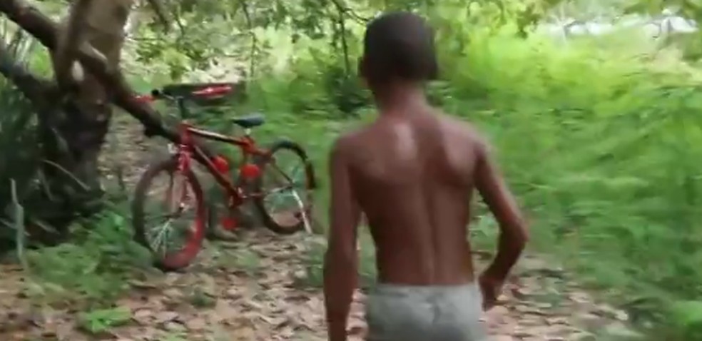 Após história comover redes sociais, menino ganha bicicleta nova no MA — Foto: Reprodução/Redes Sociais