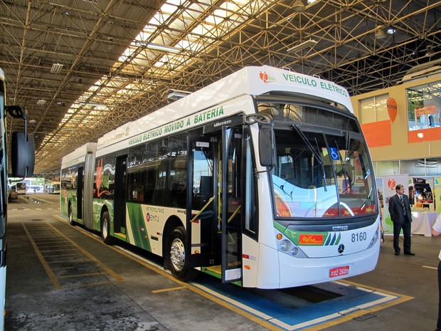 ônibus elétrico a bateria (Foto: Rafael Miotto/G1)