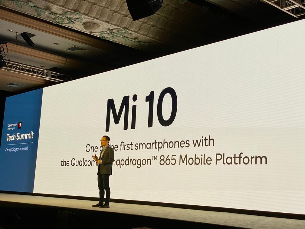 Cofundador da Xiaomi anuncia o novo Mi 10 em evento da Qualcomm nos EUA — Foto: Thiago Lavado/G1