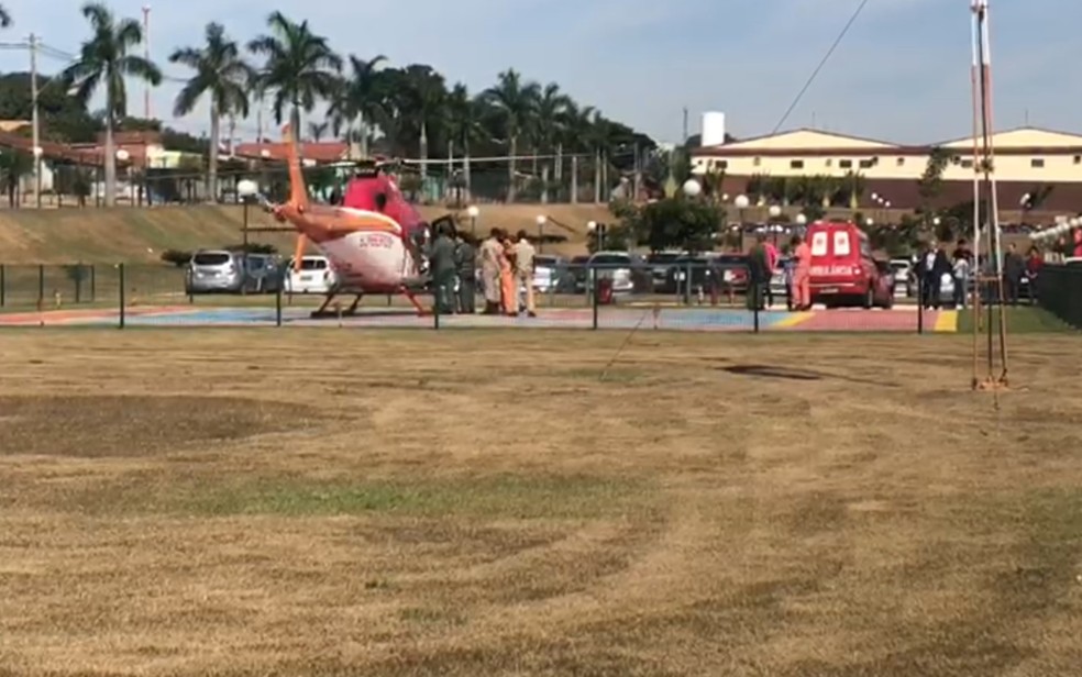 Thales foi levado de helicÃ³ptero para o Hugol, em GoiÃ¢nia, GoiÃ¡s (Foto: HonÃ³rio Jacometto/TV Anhanguera)