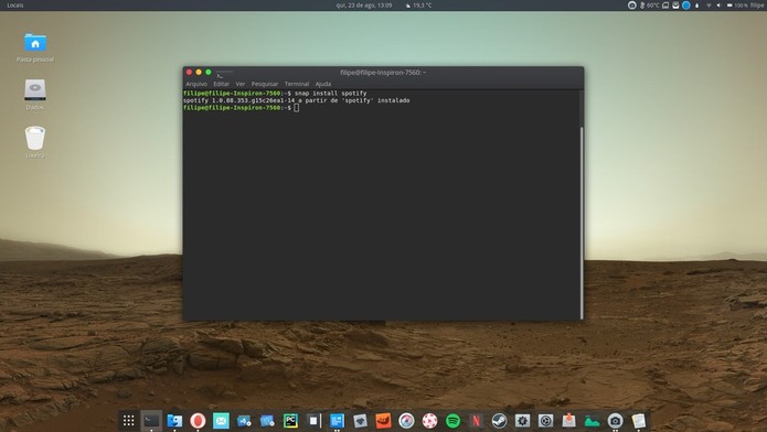 Snap vai buscar e instalar o Spotify por meio do Terminal (Foto: Reprodução/Filipe Garret) Snap vai buscar e instalar o Spotify por meio do Terminal (Foto: Reprodução/Filipe Garret)