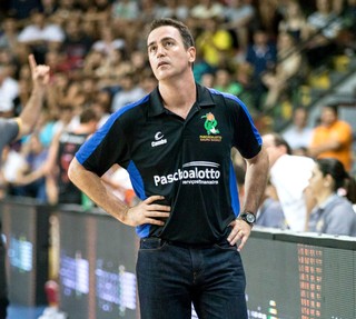 Demétrius Ferracciú, técnico, Bauru Basquete (Foto: Caio Casagrande / Bauru Basket)
