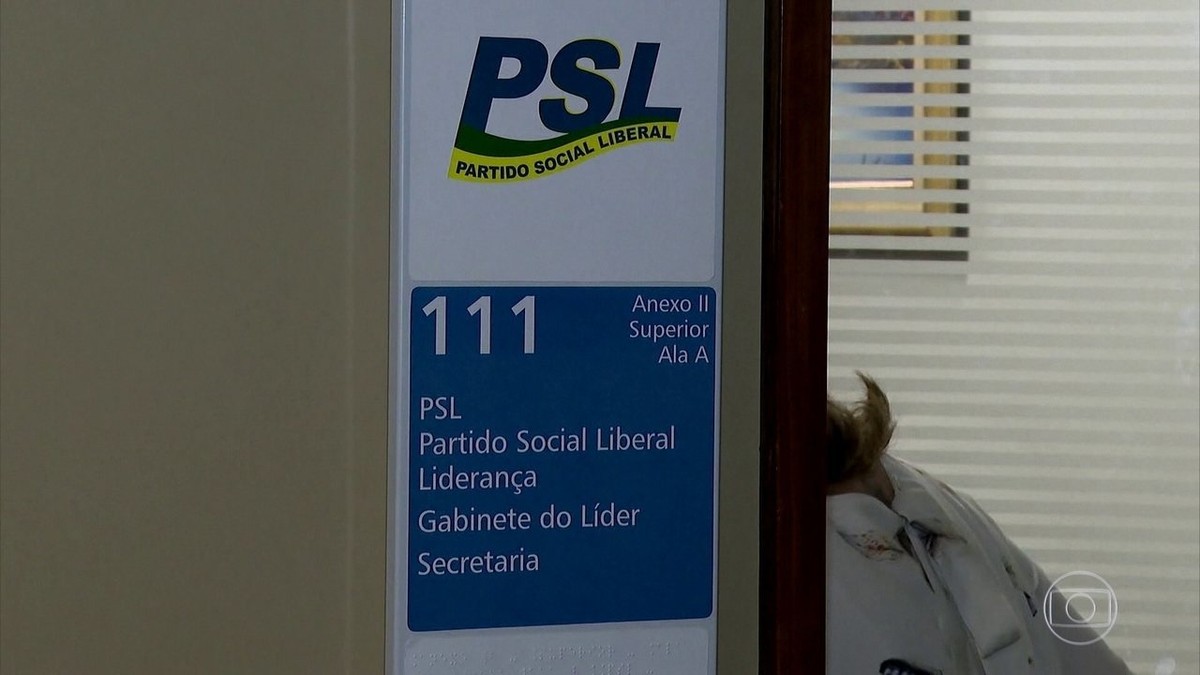 Diretório Nacional do PSL confirma punições a 18 deputados ligados a Bolsonaro