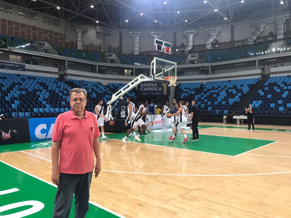  Luiz Ferreira diz que o basquete do Vasco continua (Foto: Gabriel Fricke)