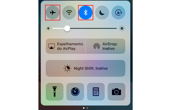 Verificando o Modo Avião e o Bluetooth do iPhone (Foto: Reprodução/Edivaldo Brito)