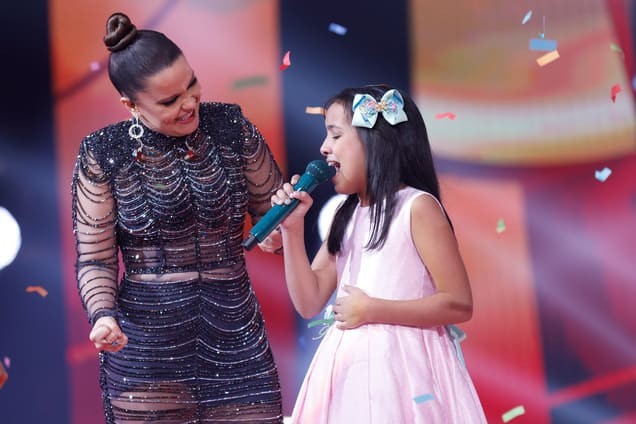 Domingo na Arena terá show gratuito da campeã do The Voice Kids 2022