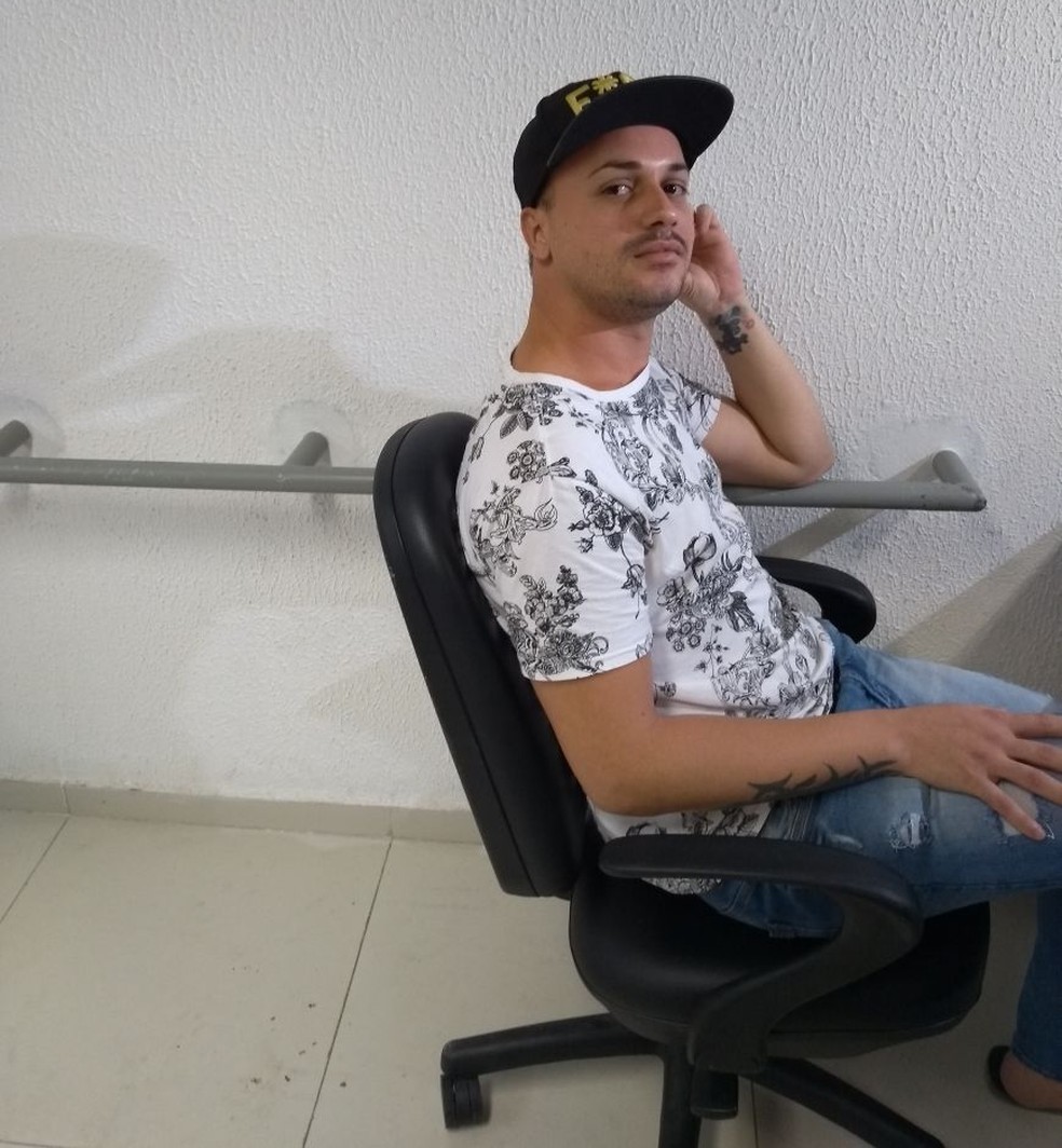 Suspeito de esfaquear Warley, Victor Coelho confirma que se envolveu em briga com o ex-jogador, mas nega esfaqueamento (Foto: Lucas Barros / GloboEsporte.com)