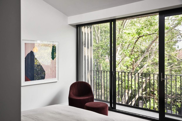 Conjunto de apartamentos na Austrália tem fachada moderna e conexão com a paisagem (Foto: Sharyn Cairns)