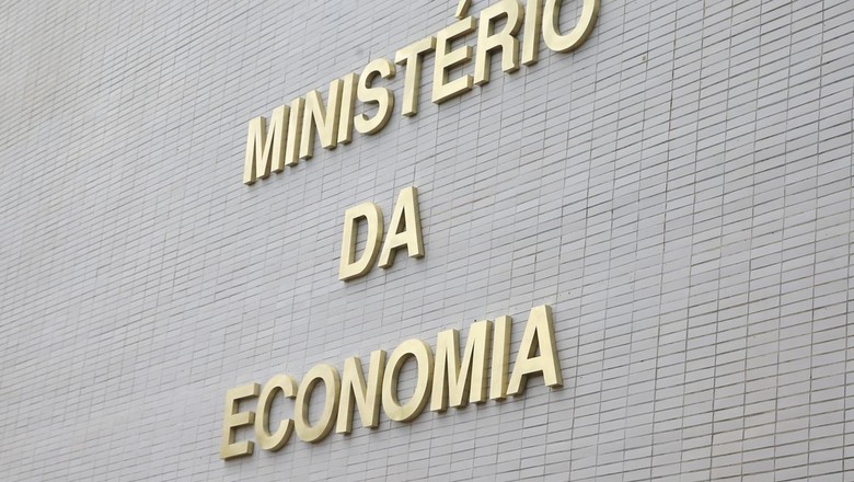 Fachada do Ministério da Economia, na Explanada do Planalto, em Brasília (DF) (Foto: Valter Campanato/Agência Brasil)