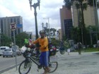 Em busca de recorde, ciclista do AM faz parada especial em Curitiba