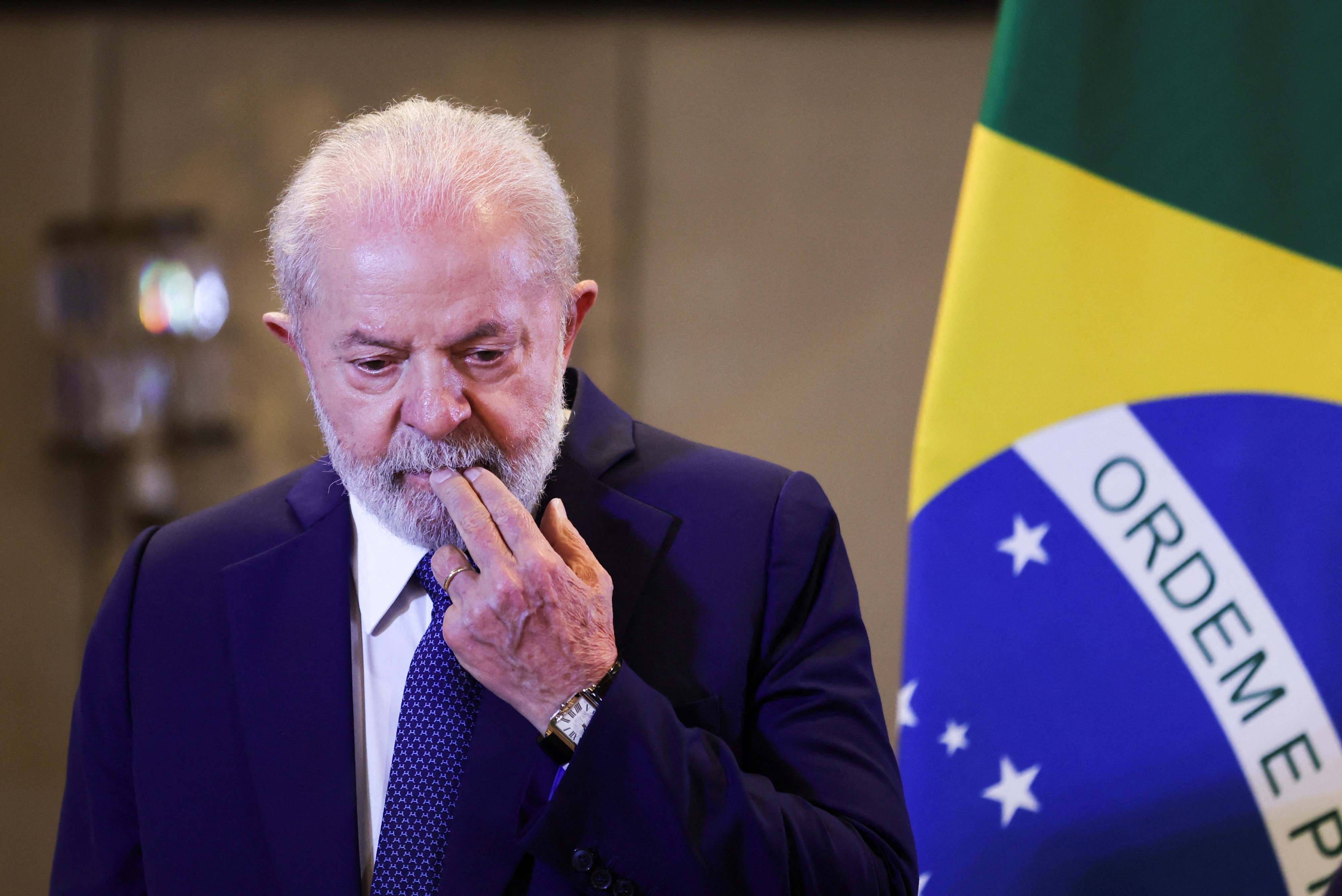 Após cirurgia, Lula deverá trabalhar no Palácio da Alvorada por pelo menos três semanas, diz Planalto 