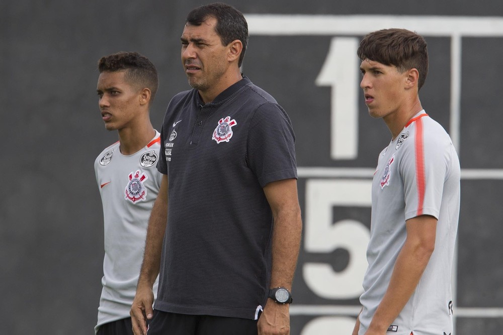 [ENQUETE] Para você, Carille 