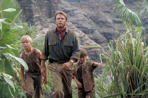 Sam Neill em Jurassic Park com Ariana Richards e Joseph Mazzello (Foto: Divulgação)