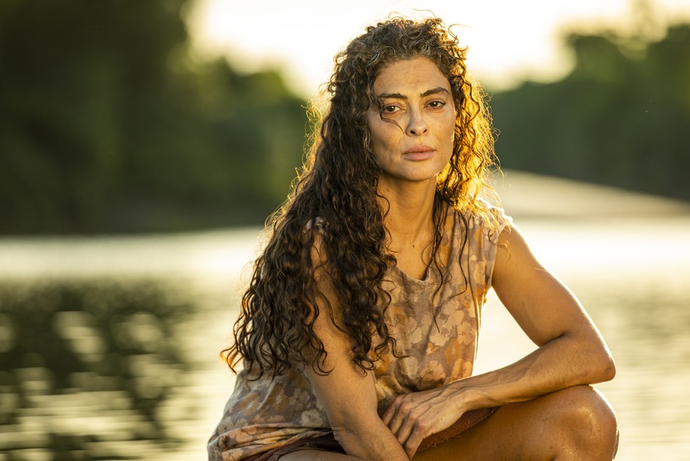 Juliana Paes interpreta Maria Marruá em 'Pantanal' — Foto: Globo