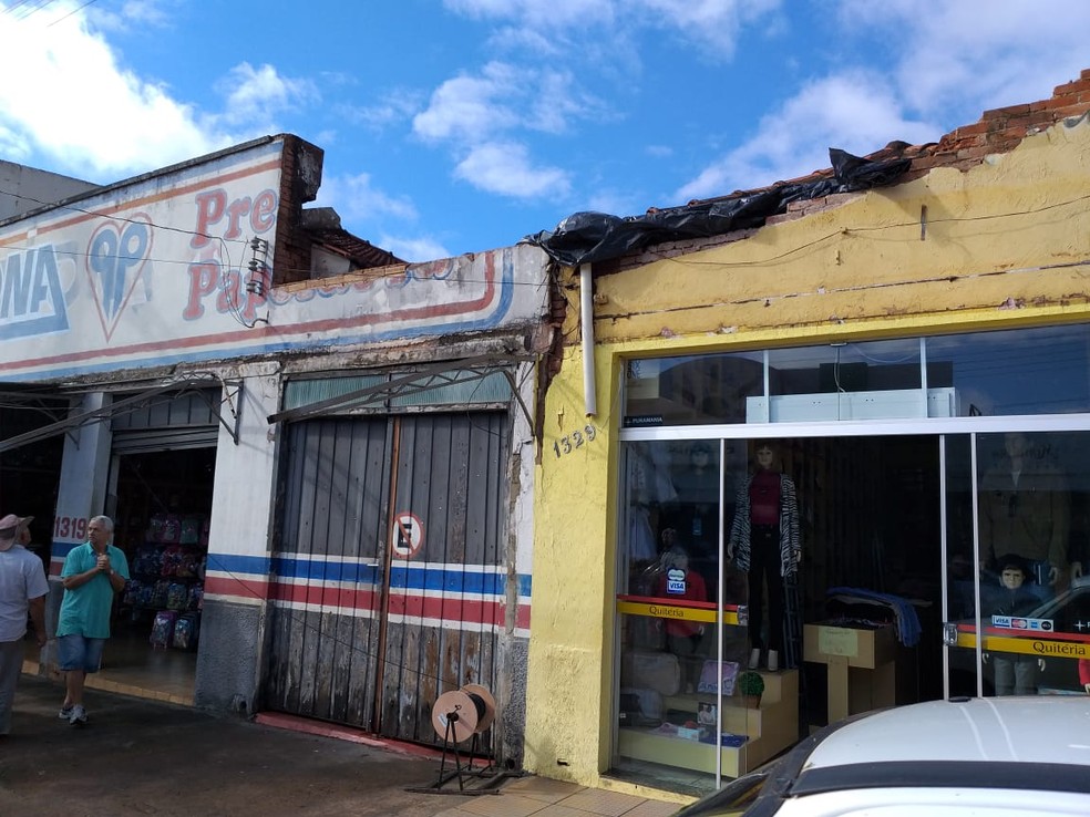 Estragos causados pela chuva foram registrados em Teodoro Sampaio — Foto: Heloise Hamada/TV Fronteira