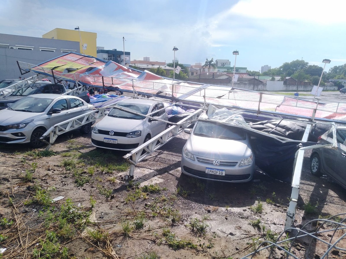 Temporal derruba árvores, danifica estádio e deixa 23 mil clientes sem luz  em Santa Cruz do Sul | Rio Grande do Sul | G1