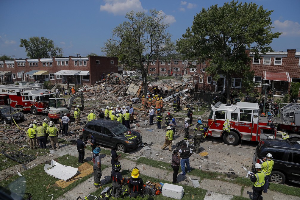Explosão em Baltimore nesta segunda-feira (10) — Foto: Julio Cortez/AP