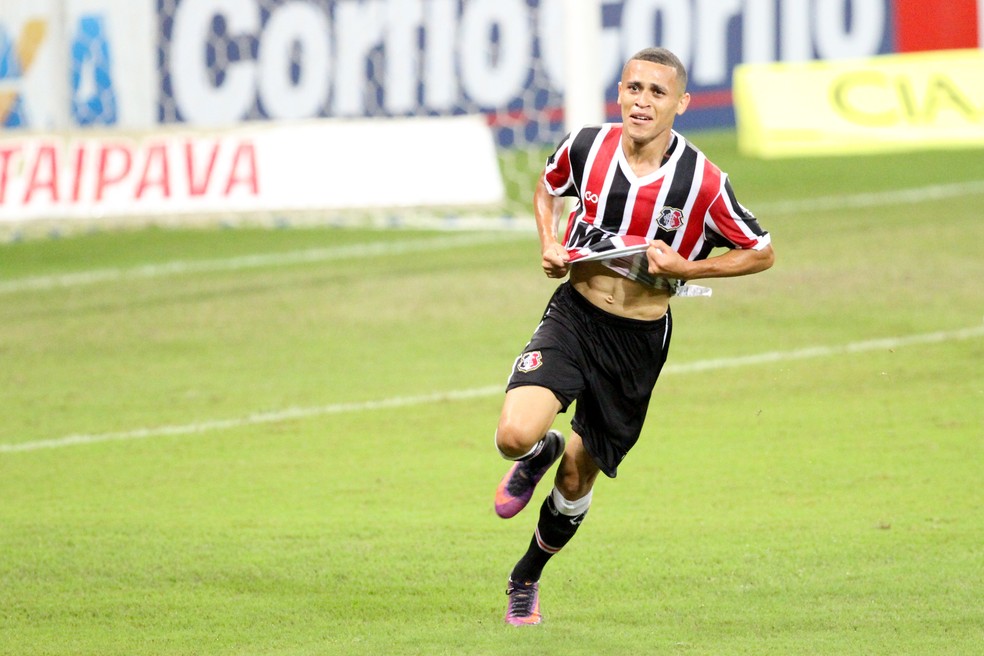 Resultado de imagem para joao paulo santa cruz 2017