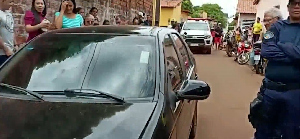 Tenilson Silva Santos foi encontrado morto dentro de carro em São Mateus do Maranhão — Foto: Reprodução/TV Mirante