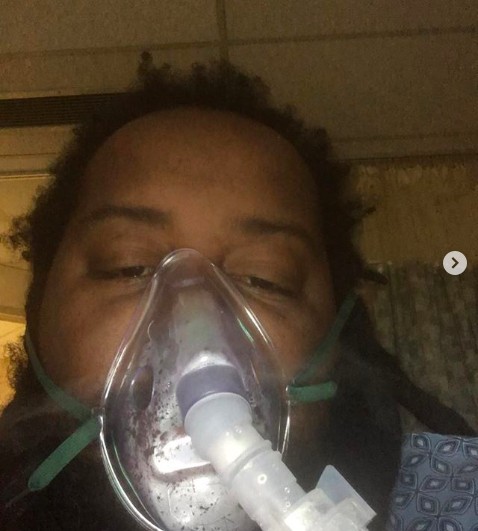 O rapper Ras G em meio ao seu tratamento contra uma doença no coração (Foto: Instagram)