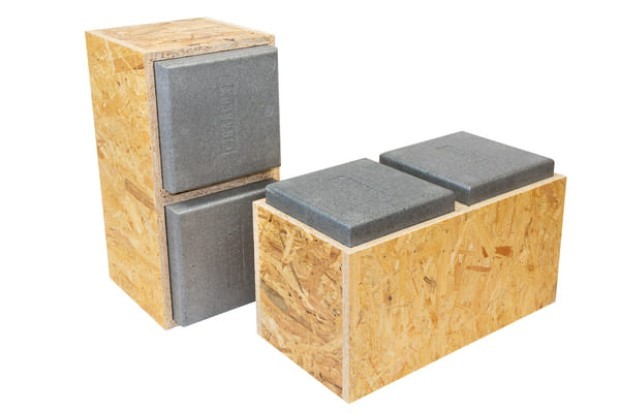 Os blocos possuem isolamento feito em EPS (poliestireno expandido) que quando combinado com a madeira, proporciona um isolamento térmico e acústico ideal (Foto: Gablok / Reprodução)