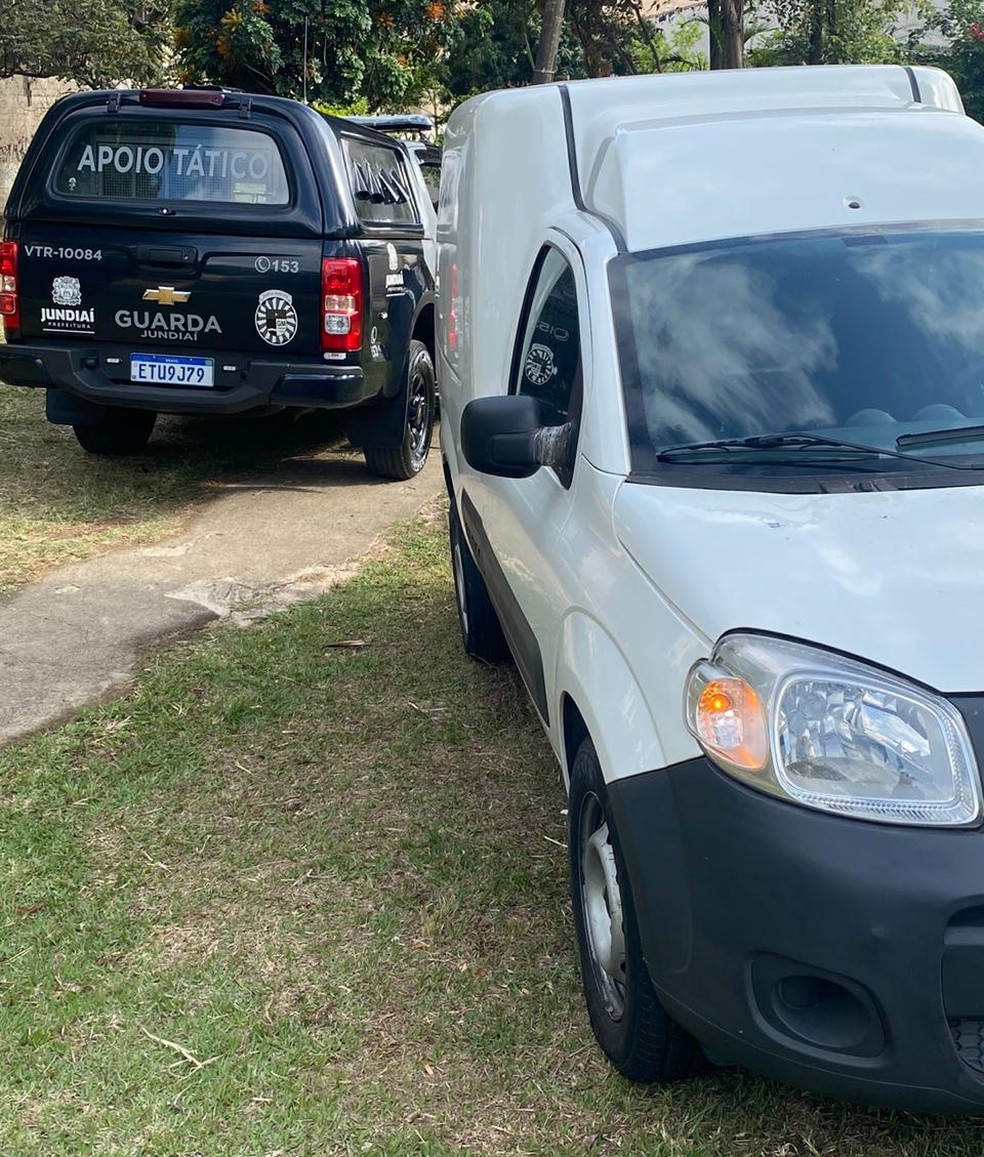Motorista é feito refém durante tentativa de roubo a carga de remédios em Jundiaí — Foto: Divulgação/Guarda Civil Municipal
