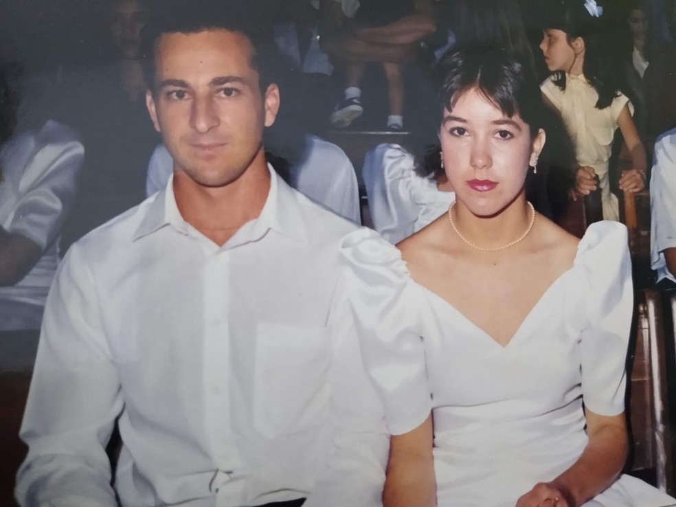 Casal de Juiz de Fora namorou na adolescência, mas se separou— Foto: Alessandra Campos/Arquivo pessoal