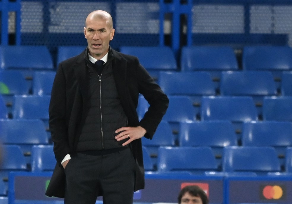 Jornal: Zidane não quer assumir o PSG neste momento, o que dificultaria ida de Pochettino ao United