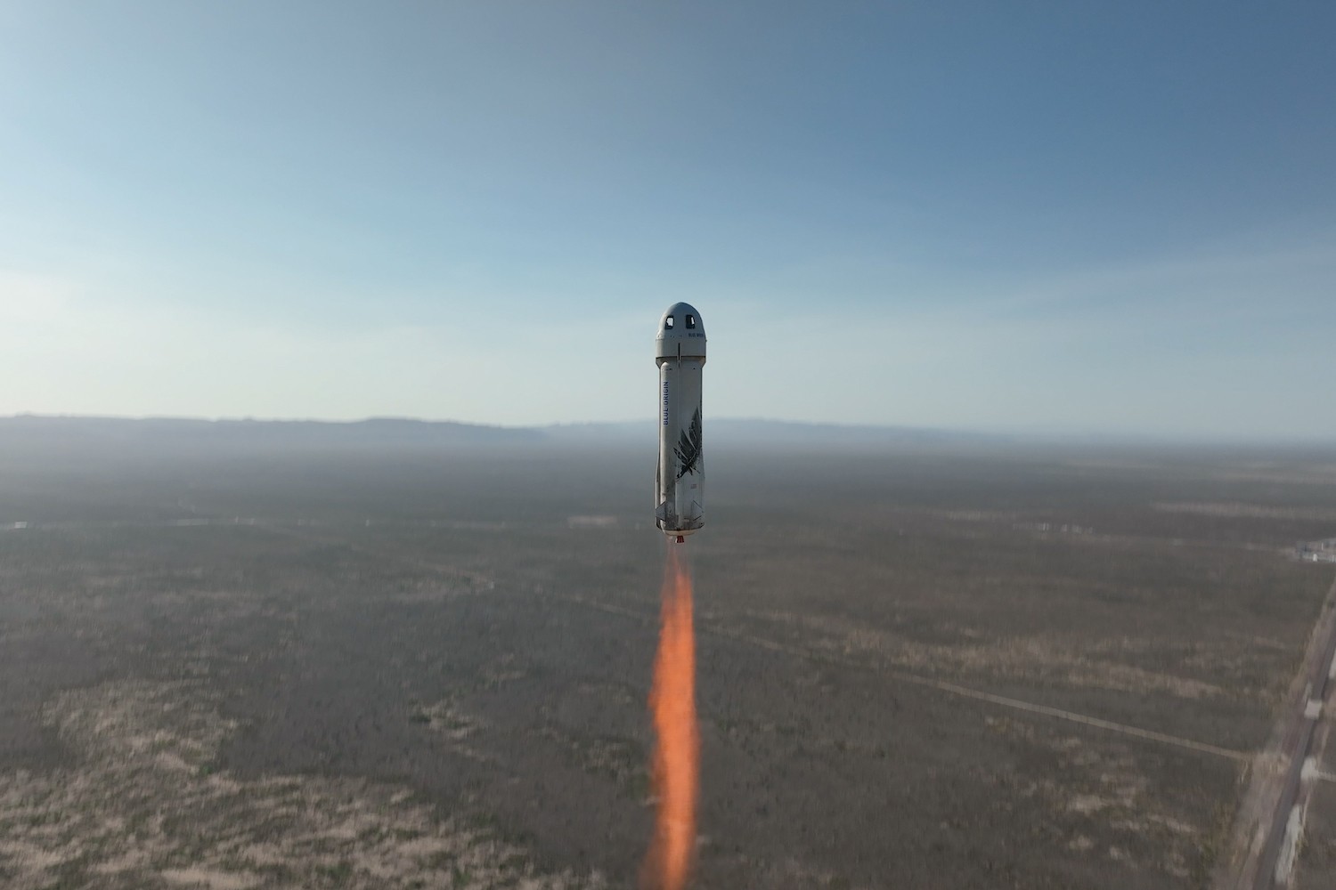 Por que lançamentos de foguetes da Blue Origin estão suspensos nos EUA