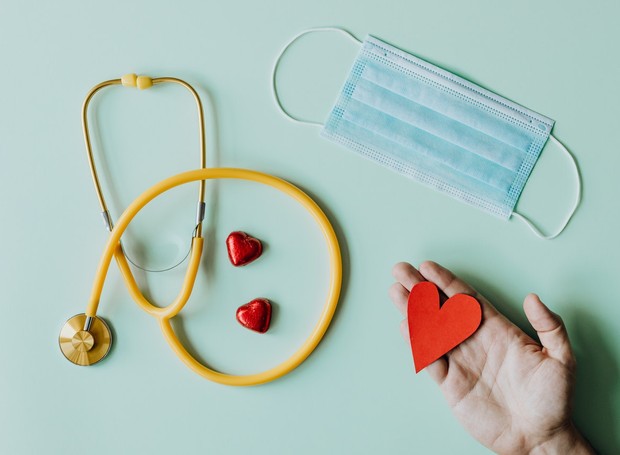 O Dia do Coração foi criado para conscientizar a população sobre doenças cardiovasculares (Foto: Karolina Grabowska/Pexels/Creative Commons)