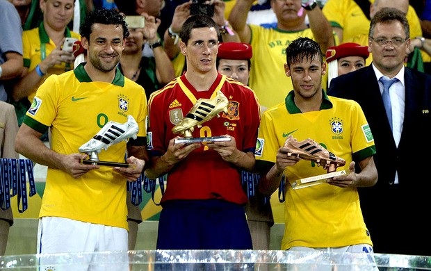 Fred fernando torres neymar troféus final da copa das confederações (Foto: André Durão / Globoesporte.com)
