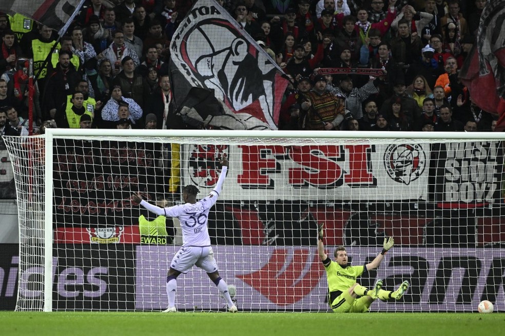 Embolo comemora gol do Monaco — Foto: AFP