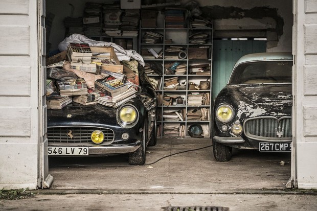 Garagem de propriedade na Frnaça onde os carros foram encontrados (Foto: GQ UK)