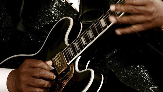 B. B King inspirou outras lendas da guitarra (Foto: Agência EFE)