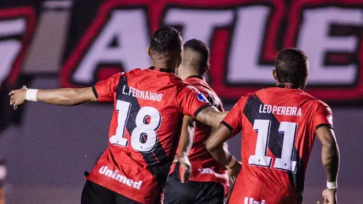 Atlético-GO faz história e vai às semifinais da Sula