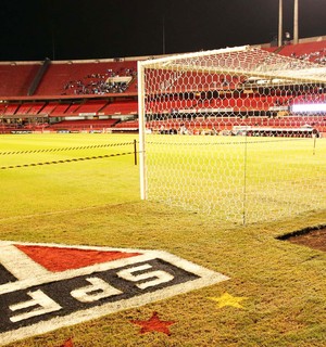 Em perseguição ao líder, São Paulo recebe a Chapecoense no Morumbi