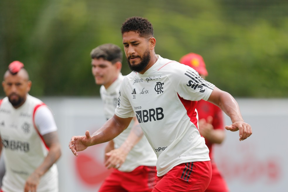 Pablo em treinamento do Flamengo  &mdash; Foto: Gilvan de Souza/Flamengo