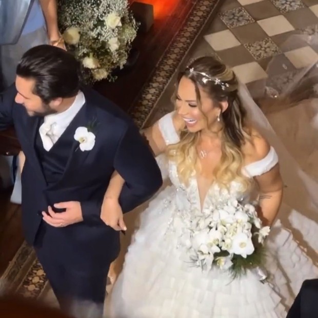 Cantora Sol Almeida se casa com Monilton Moura (Foto: Reprodução/Instagram)