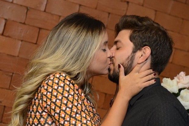 Waleria Motta e o marido, Caio, do BBB21 (Foto: Reprodução/Instagram)
