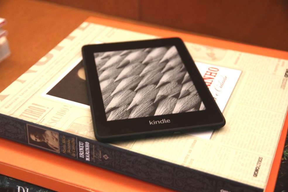 Kindle já pode ser encontrado por valores a partir de R$ 389 — Foto: TechTudo