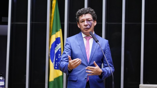 Câmara estuda modelos internacionais de IVA que sirvam de exemplo para o Brasil, diz deputado Reginaldo Lopes