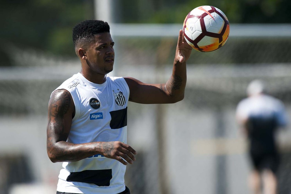 Diogo Vitor é aprovado em exames no Corinthians, e inicia treinos