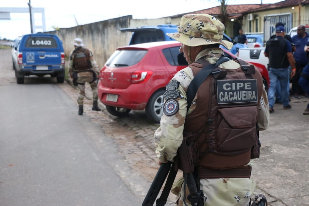 Operação é realizada na manhã desta quinta, em Valença (Foto: Alberto Maraux/SSP-BA)