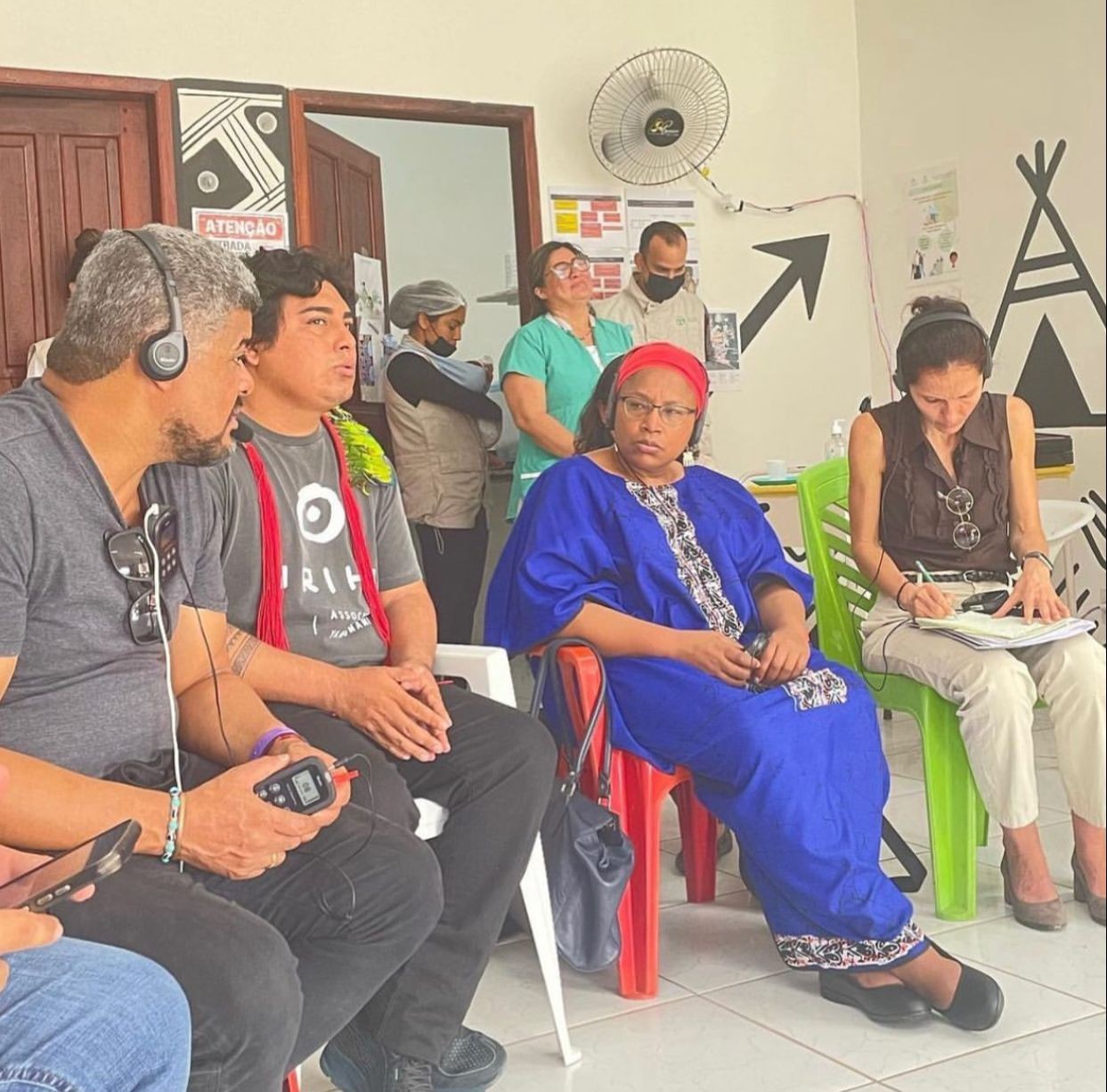 Sub-secretária-geral da ONU visita Casa de Saúde Yanomami e se reúne com lideranças indígenas 