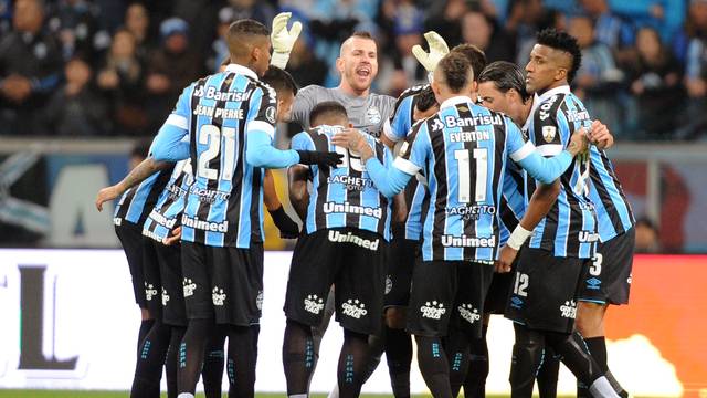 Jogadores do GrÃªmio na partida contra o Palmeiras