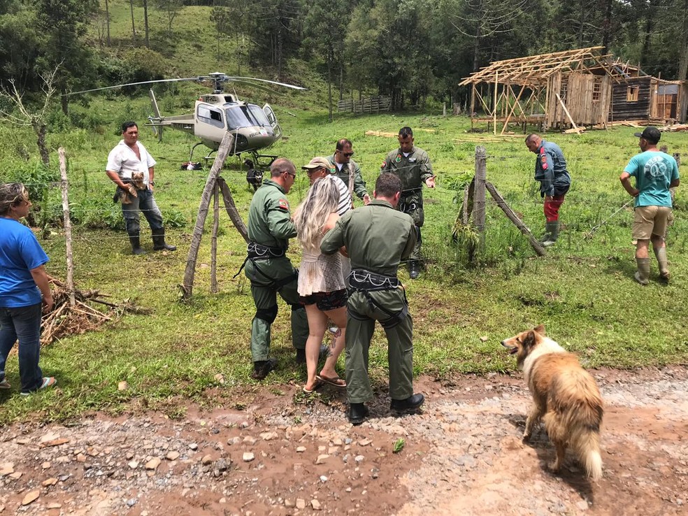Resgate em Rio Rufino &mdash; Foto: Pol&iacute;cia Militar/Divulga&ccedil;&atilde;o
